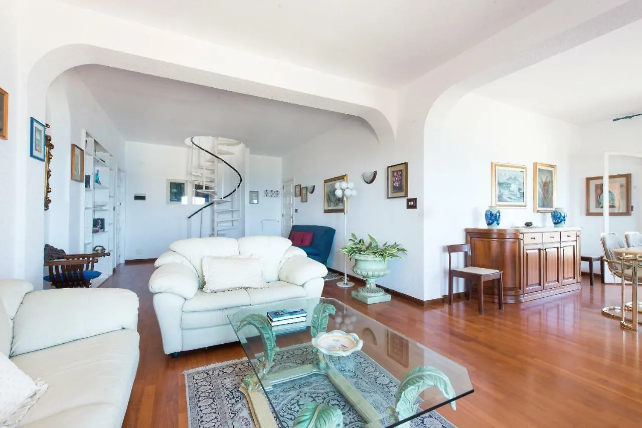 Апартаменты Casa Con Terrazza Sul Mare All'Addaura Палермо