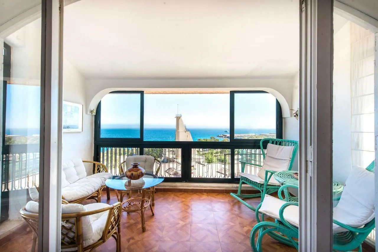 Casa Con Terrazza Sul Mare All'Addaura Палермо Апартаменты